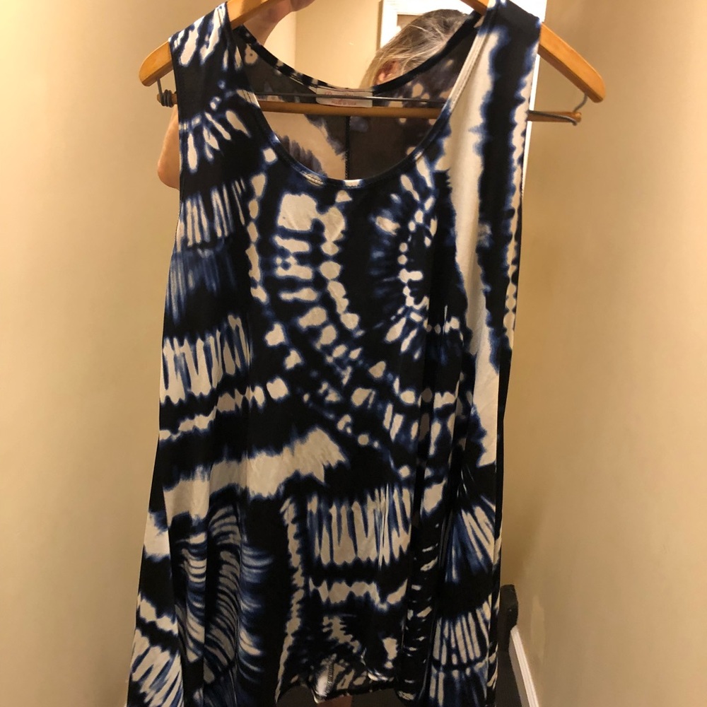 Tunic - Picture 2 of 2